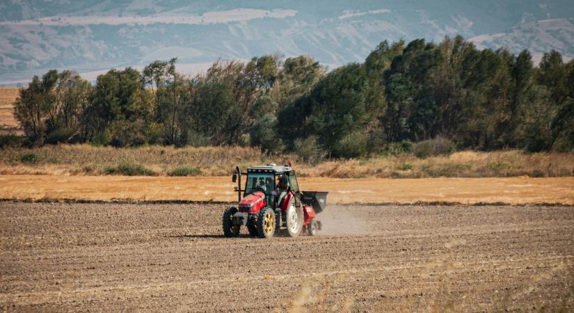 Megbénulhat a vetés az internetkorlátozások miatt? Igen, Oroszországban most ez történik