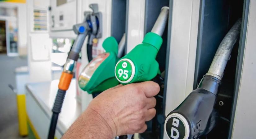 Elszabadultak az árak Németországban: már 1000 forint felett a benzin, és még nincs vége!