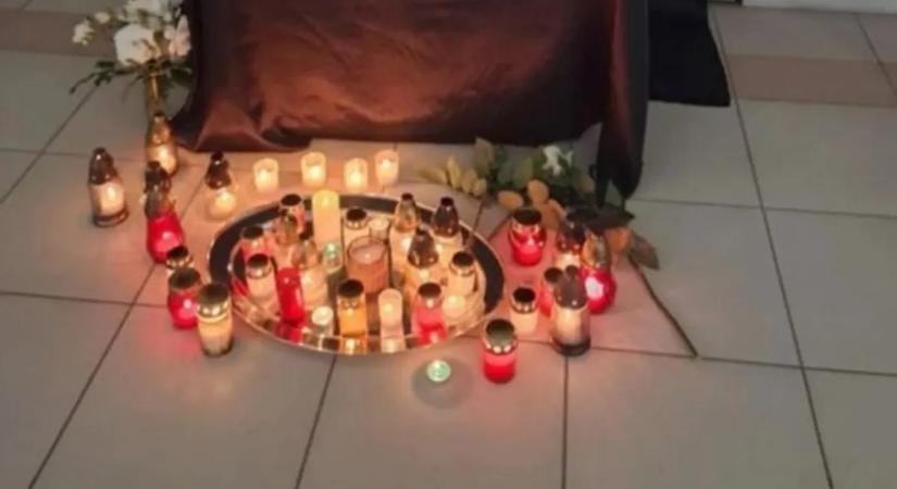 „Köszönjük, hogy nem felejtitek” – így tisztelgett csapata, a meccs közben elhunyt Máté emléke előtt