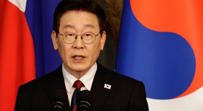 Dél-Korea elnöke bocsánatot kért a szórakozásból Észak-Koreába küldött drónok miatt