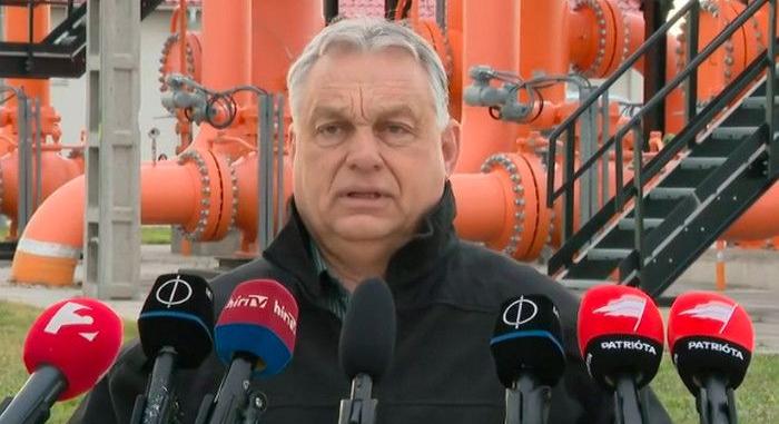 Orbán Viktor Magyarország köldökzsinórjáról