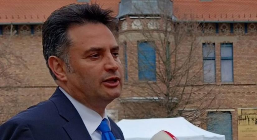 Kérem, engedjék, hogy 6 nap múlva, vasárnap árassza el az egész országot a Tisza!