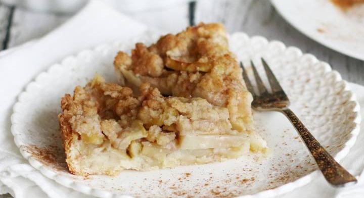 Almás-fahéjas pite csigaformában: látványos süti kevés munkával