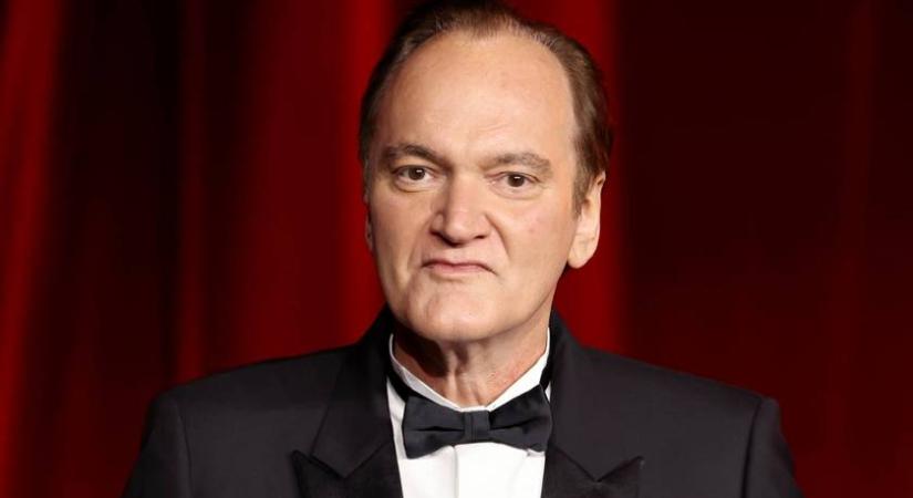 Íme Quentin Tarantino 20 évvel fiatalabb felesége: Daniella két gyermeket szült a legendás rendezőnek