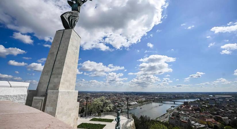 Átadták a megújult Citadellát a Gellért-hegyen