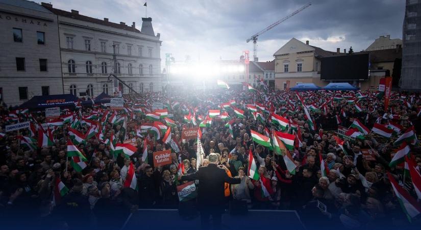 „Zöld erdőben kék harmat, érik az új kétharmad!” – íme a legjobb DPK-s locsolóversek