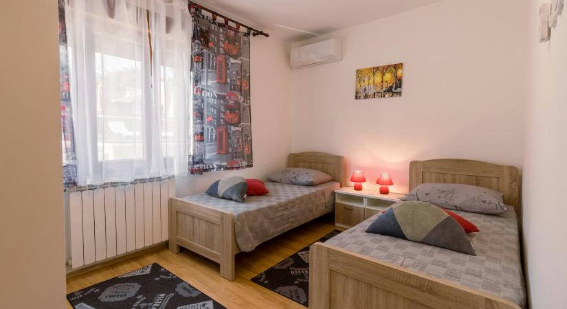 Eurostat: közel egymillió éjszakát töltöttek online foglalt uniós szálláson 2025-ben