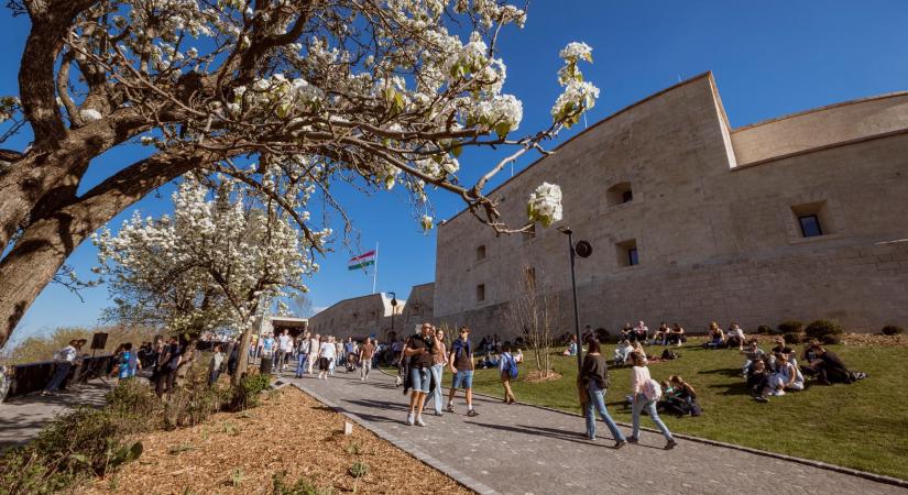 Hogy került a feltámadt Jézus a felújított Citadellára? Mi most megmondjuk!