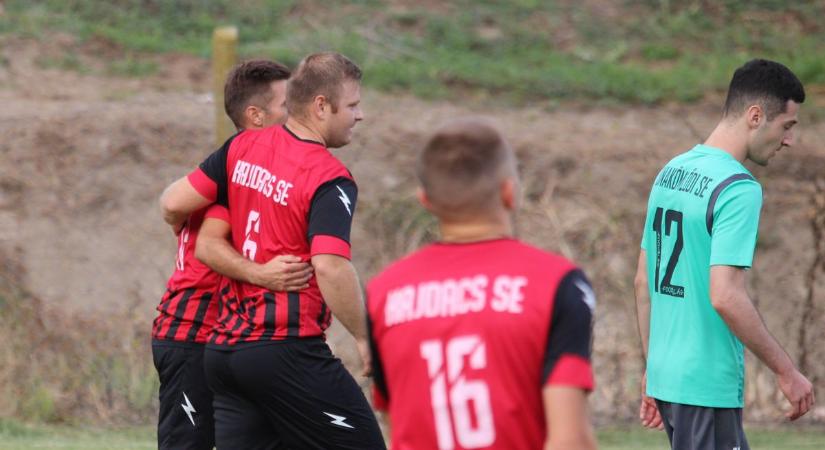 Nagy skalpot szerezve szakadt meg a Kajdacs hosszú sorozata