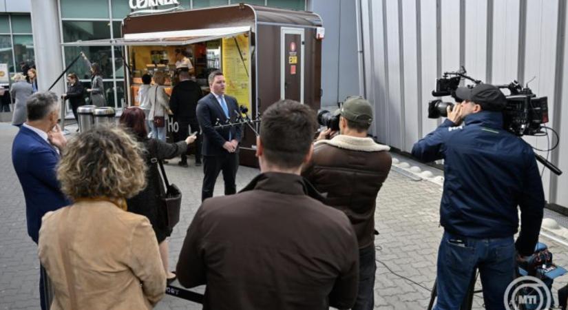 Új Fresh Corner kioszkot nyitott a Mol a Liszt Ferenc Repülőtéren