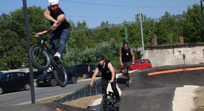 Húsvét után elkészülhet Komárom-Esztergom legújabb pumptrack pályája