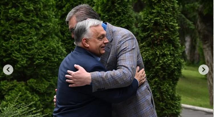 VMP: Vučić, aki farkast kiált