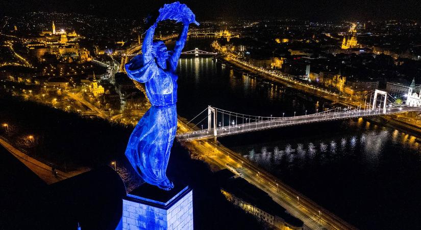 Furcsa szimbólumot szúrtak ki a Citadella megnyitóján, mindenki ugyanarra gondol