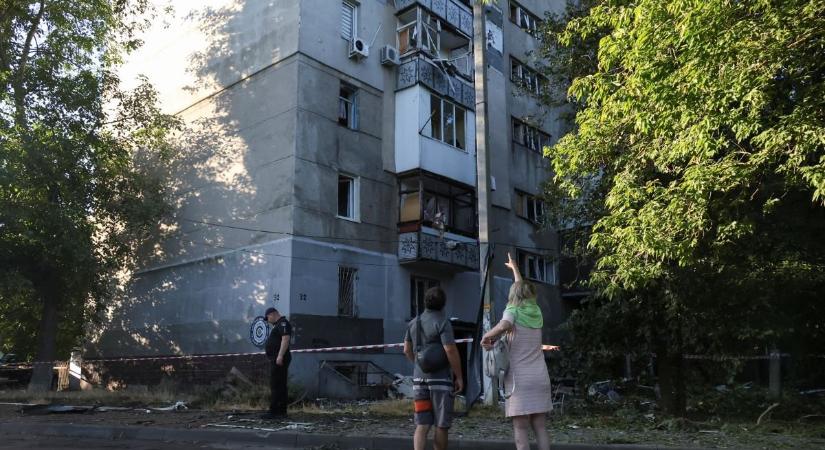 Brutális orosz dróntámadás érte húsvétkor az ukrán nagyvárost, többen meghaltak