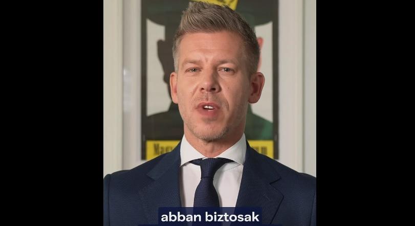 Magyar Péter Orbánék bohóckodásáról: egy rettegő hatalom olcsó színháza