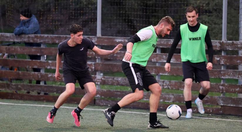 Dupla győzelem a Játékvezetőknek