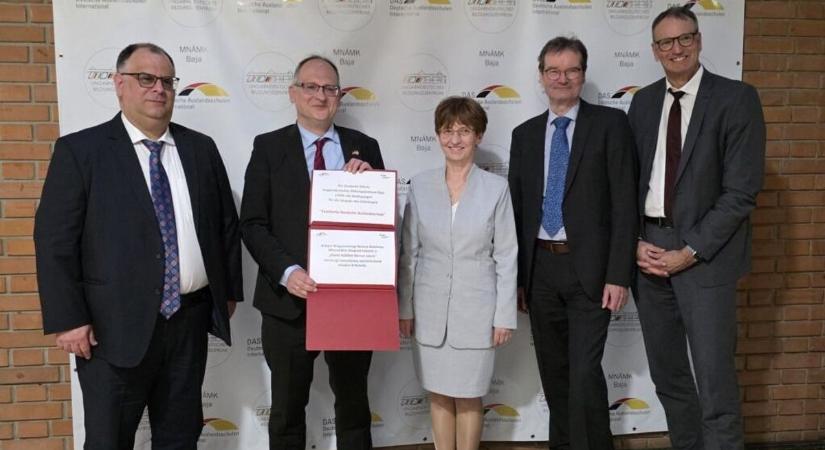 Nemzetközi siker – Szinte minden kategóriában maximális pontot ért el a bajai MNÁMK