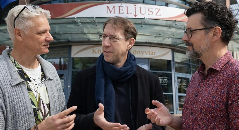 Tompa ismét beleolvas a Halotti pompába Debrecenben