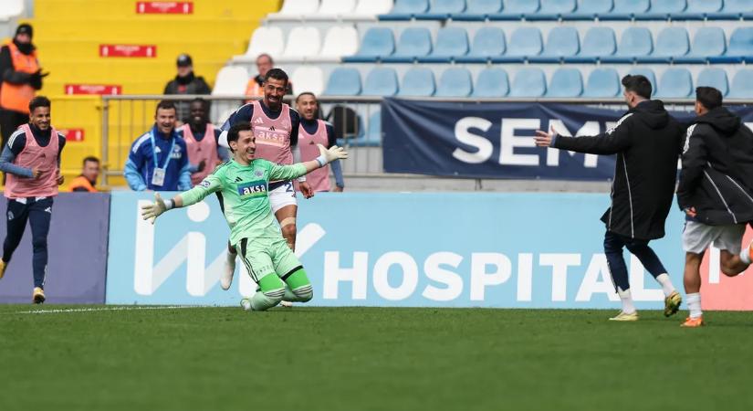 Ilyet se látni mindennap: kapusgól, akcióból, Törökországból!