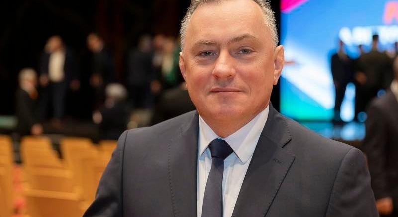 Füke Géza nyilvánosan támogatja Szeles Szabolcsot