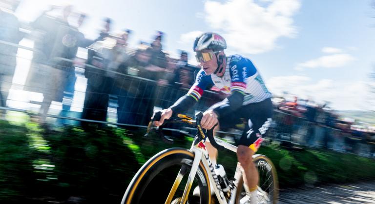 Ügyészségi nyomozást indítottak a világsztár sportolók ellen