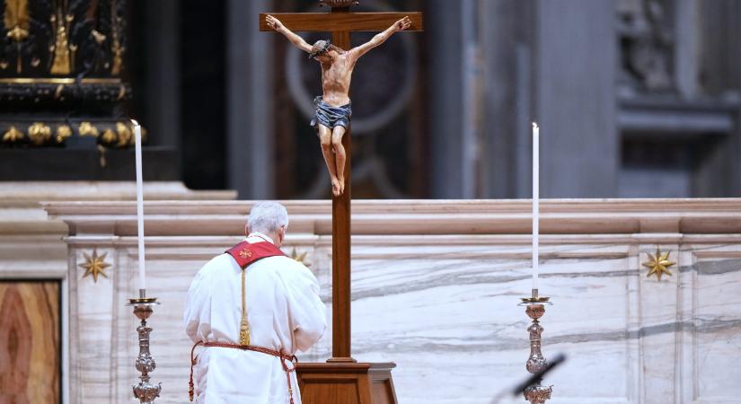 Imavirrasztást hirdetett meg a békéért XIV. Leó pápa április 11-re