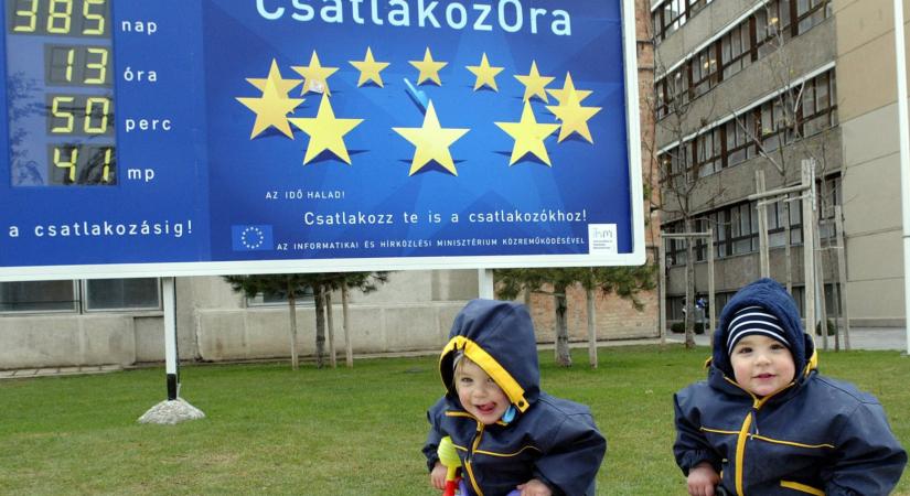 A magyar írástudók kiállása (2.)