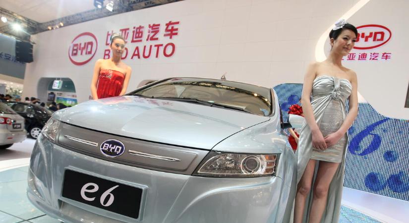 Rossz hírt közölt a Magyarországon is megtelepedett kínai autógyár