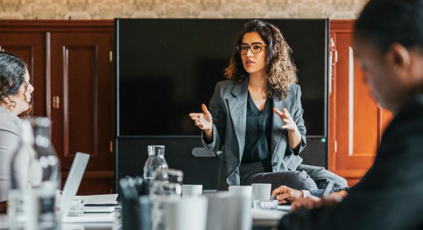 Túlterheltek és időhiányban szenvednek a magyar női vállalkozók és vezetők