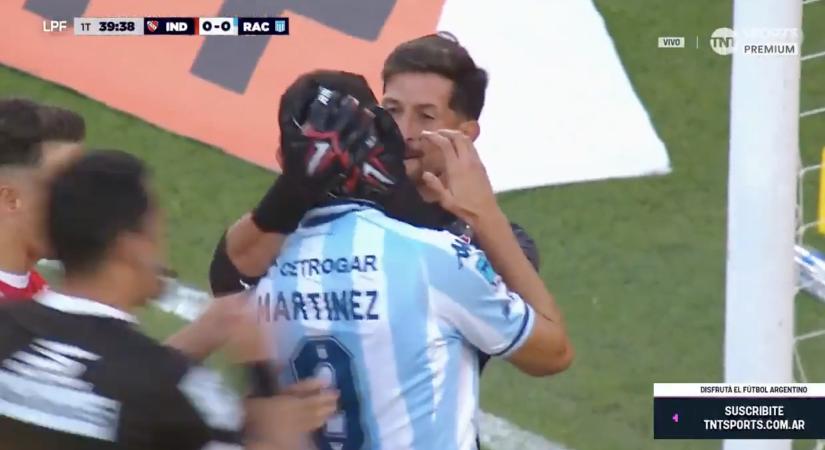 Videó: Ilyen ölelkezést még nem láttunk egy botrányos panenkázás után a kapus és a rúgó között