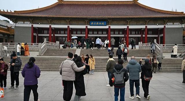 Országos múzeumi ellenőrzés indul a kínai műkincsbotrány után