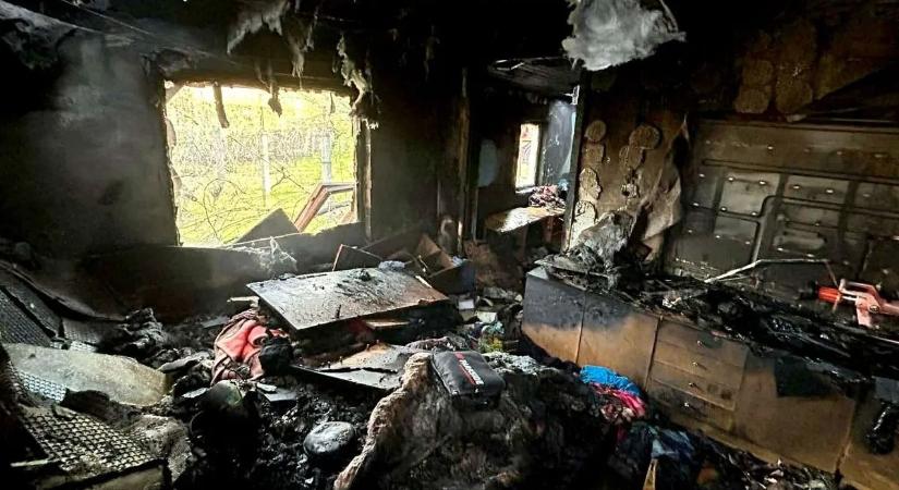 Hajnalban csapott fel a tűz Oroszlányban – gyerekeket vittek kórházba, hajszálon múlt a robbanás
