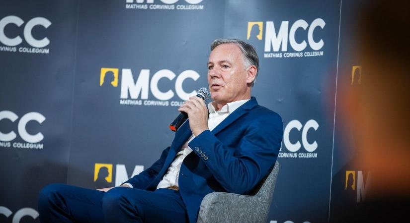 „Magyarországon nagyobb a szólásszabadság, mint Nyugaton” – Boris Kálnoky ezúttal bécsi balliberálisoknak fedte fel az igazságot