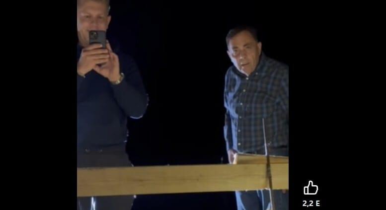 „Farády, 13-án keressél magadnak egy másik országot, bazdmeg!” – Pócs János tiszás jelölttel ordibált