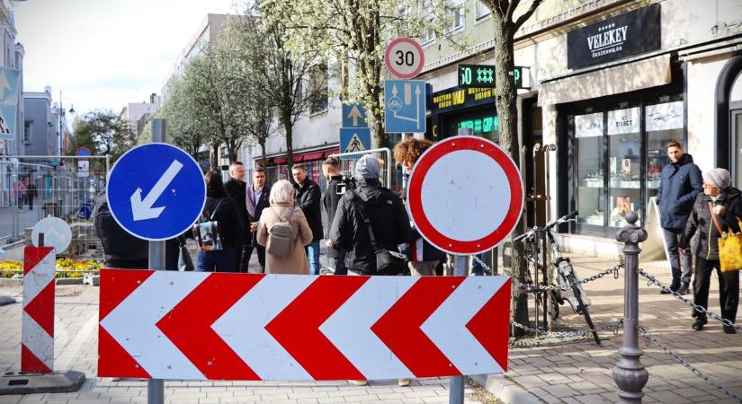 Ne lepődjön meg, kedden már nem tud ebbe az utcába befordulni! Egy hétig tart a forgalomkorlátozás a zalai városban