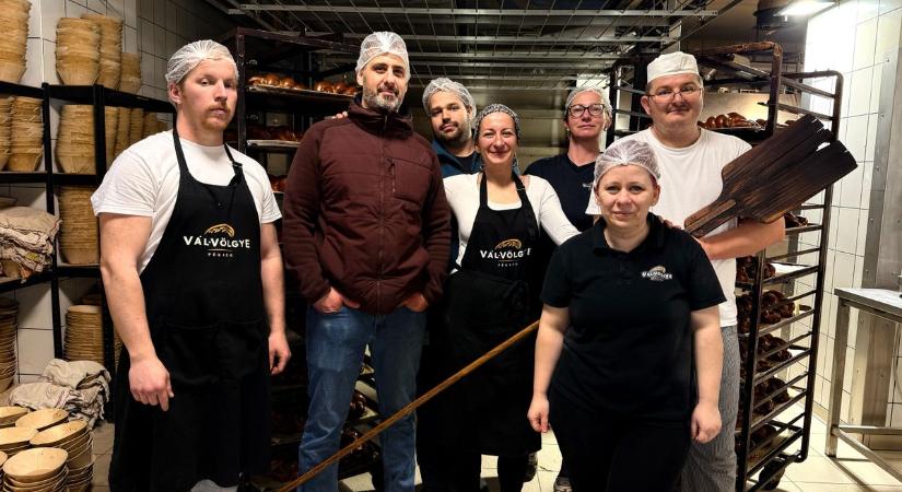 Mazsolaszemű nyulak, angol keksz és pityókás kenyér (Galéria)