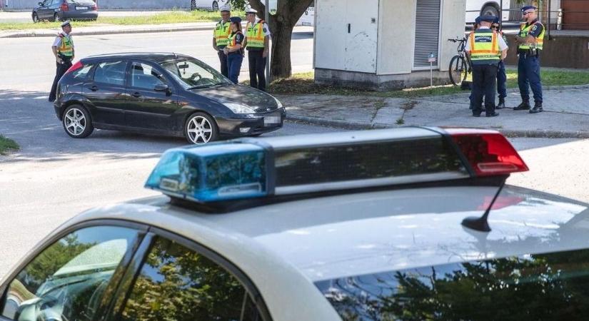 Még mindig nagy erőkkel keresi a gyalogosgázolót a rendőrség