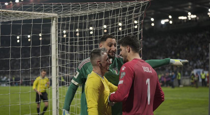 Hősként ünneplik a bosnyákok a 14 éves labdaszedőt, aki ellopta Donnarumma súgócetlijét