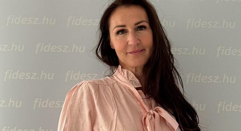 322 ezer forintos bírságot kapott a kecskeméti fideszes önkormányzati képviselő, aki hamisan vesztegetéssel vádolta meg a Tisza Párt jelöltjét