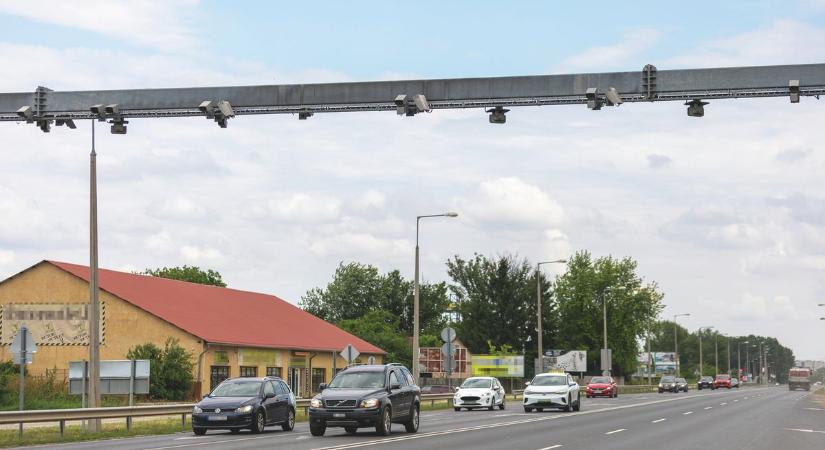 Itt vannak a friss adatok: ennyibe kerül 2026-ban a gyorshajtás