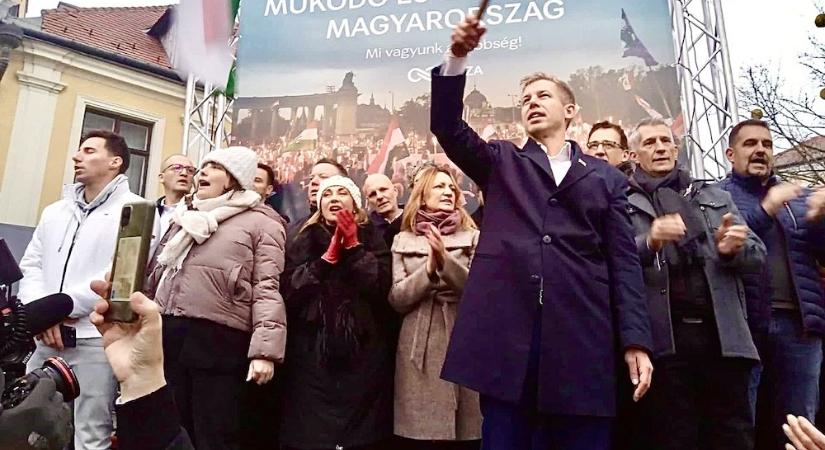 Csütörtökön este Győrbe látogat Magyar Péter - finisben a kampány és az országjárás