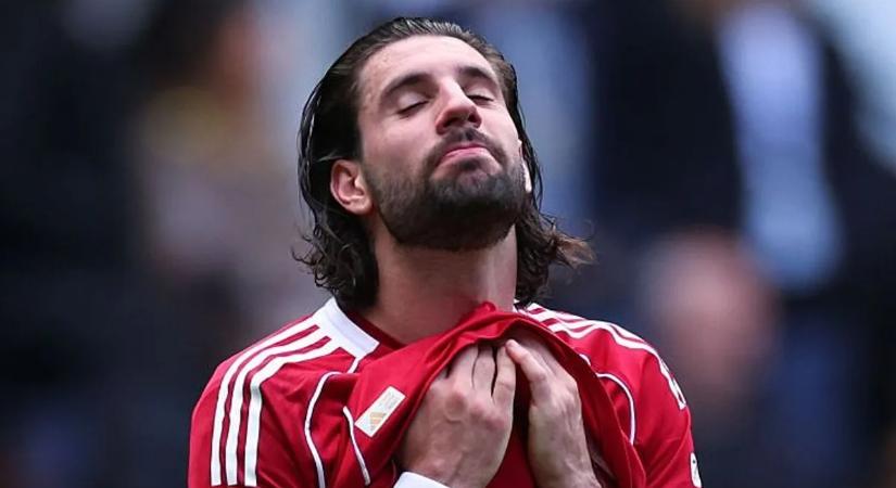 Riasztó jóslat Liverpoolban, újabb bukás fenyeget