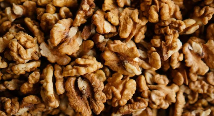 Nem hinnénk, de ezt teszi a dió a szervezetünkkel