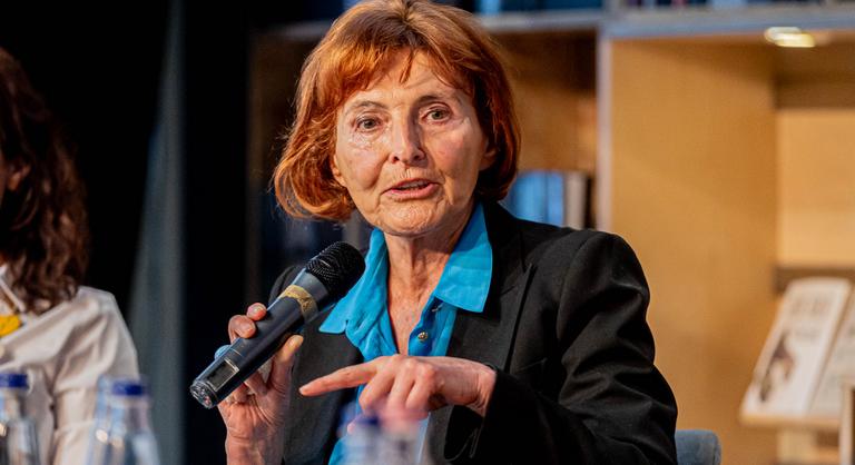 A talpon maradt baloldali jelöltek visszalépését kérik a korábbi szocialista nagyágyúk