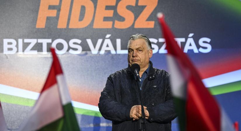 Medián: A magyarok csaknem fele tart attól, hogy a Fidesz elcsalhatja a választást