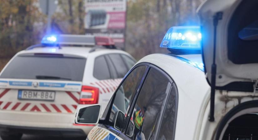 Baleset a hajdú-bihari főúton, négy autó ütközött össze