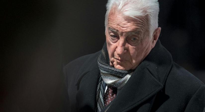 Orbán apja a kínaiak, de még Mészárosék szerint is rossz minőségű követ szállított a Budapest-Belgrád vasútvonal felújításához