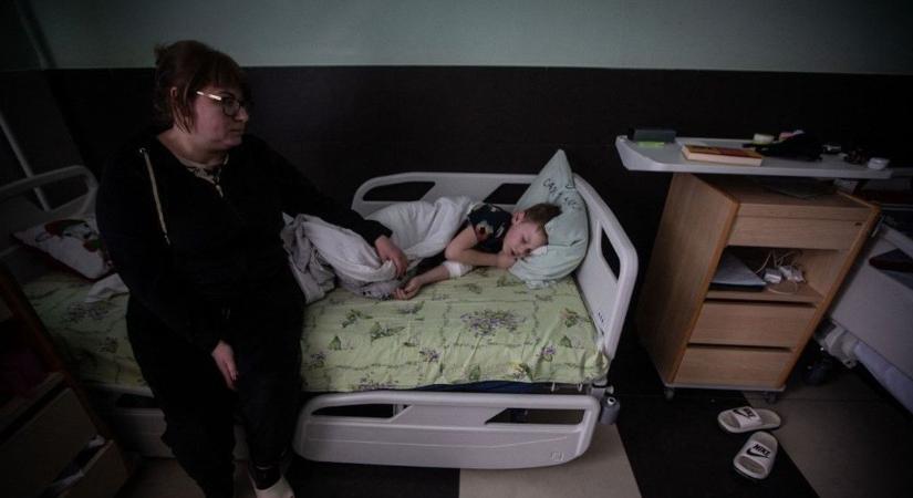 Háború sújtotta területek gyermekeinek gyűjtenek a vármegyében