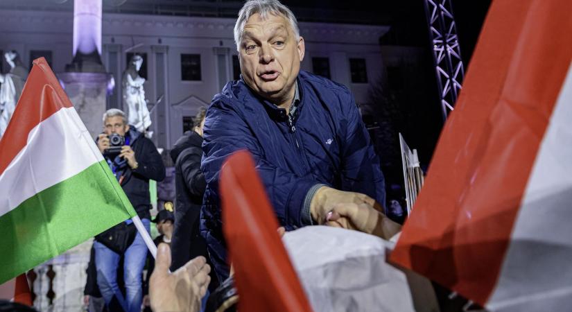 Orbán Viktor Budapesten zárja a választási kampányt