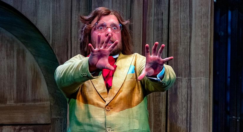 Az évad egyik legszórakoztatóbb előadásával is ünnepelhetjük a debreceni kultúrát